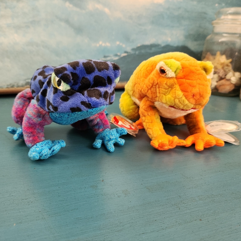 Vintage TY Frog Bundle